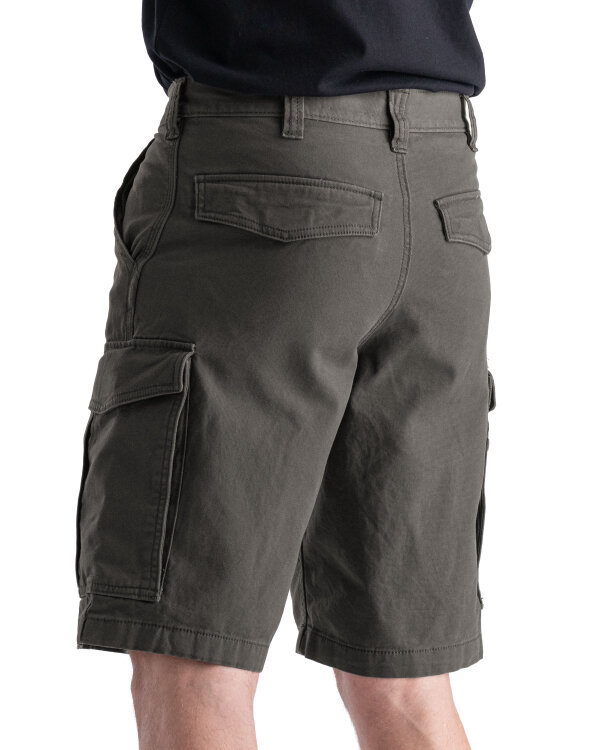 Bermudas  Negan